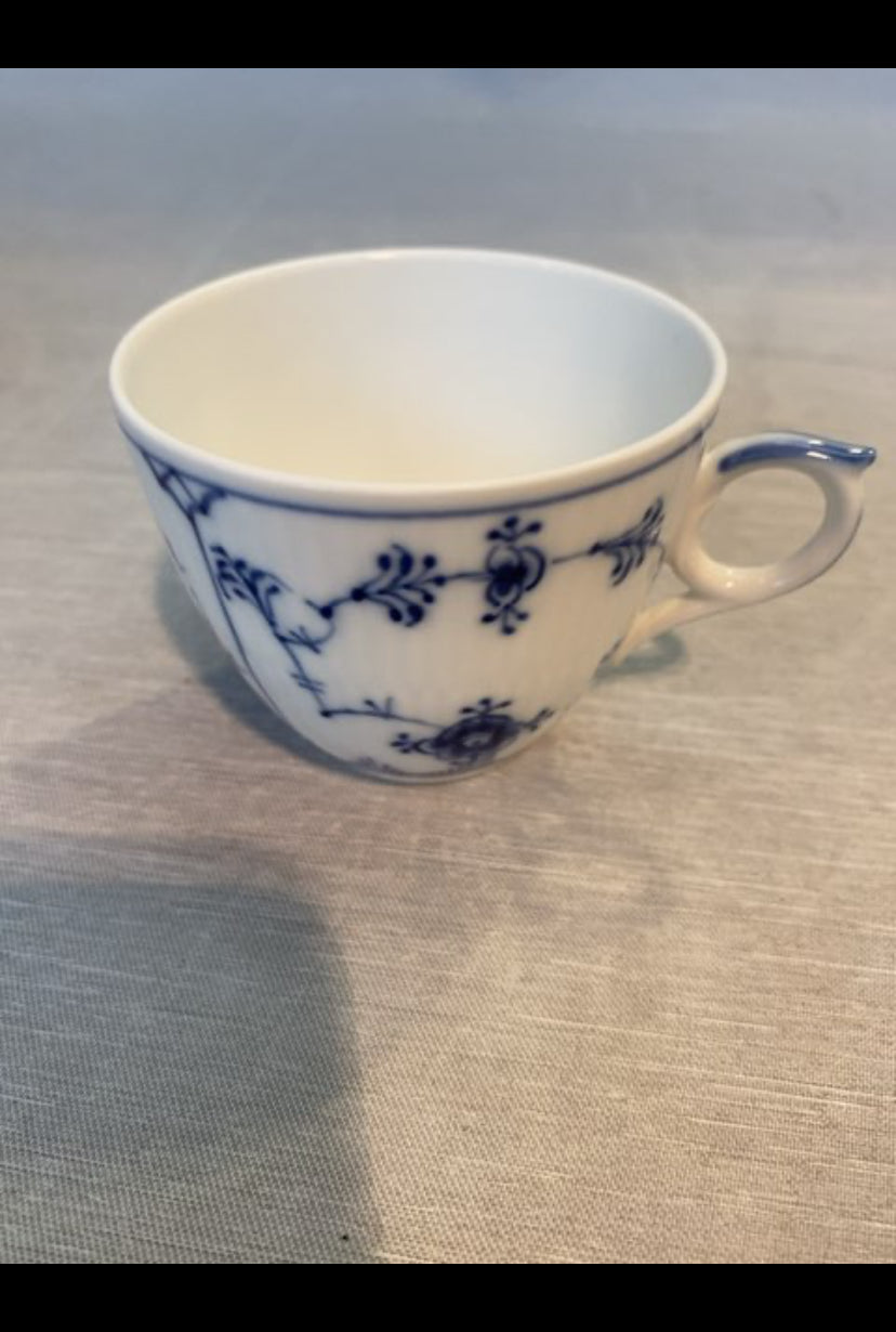 Royal Copenhagen 2162